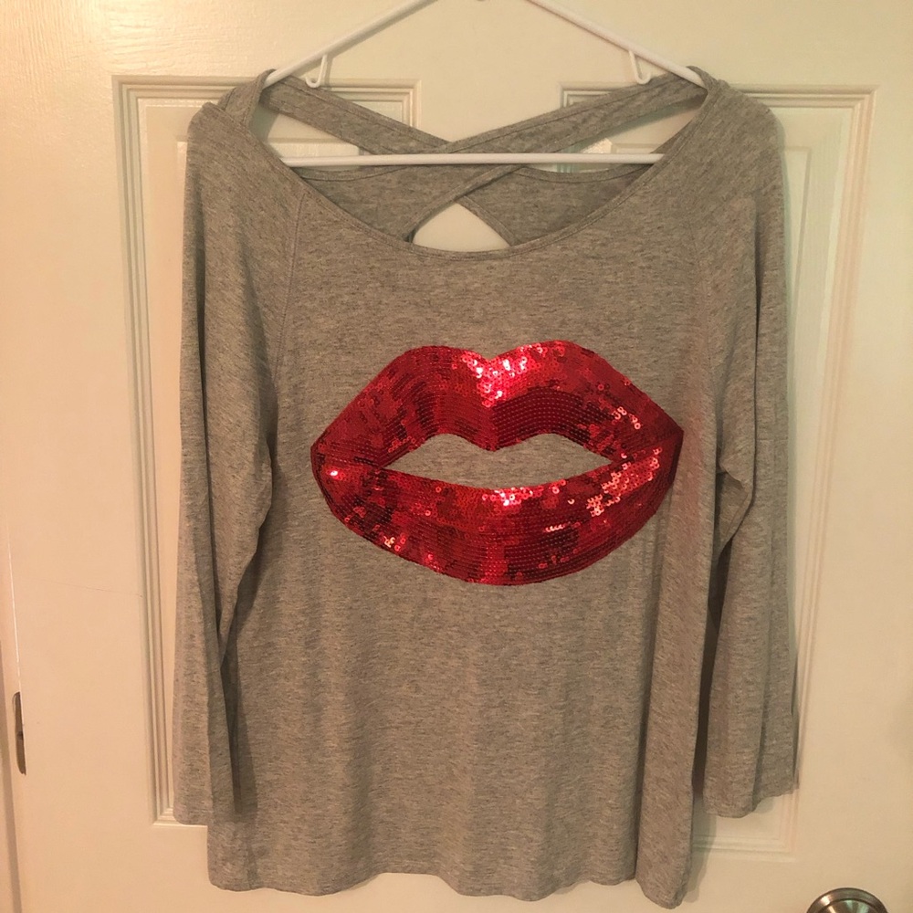 Venus Red Sequin Lips Shirt Size S